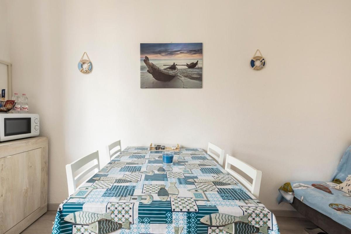 Leo Holiday Homes Дейва Марина Екстериор снимка