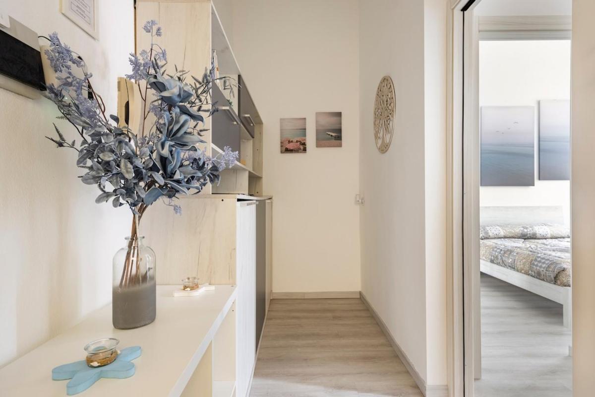 Leo Holiday Homes Дейва Марина Екстериор снимка
